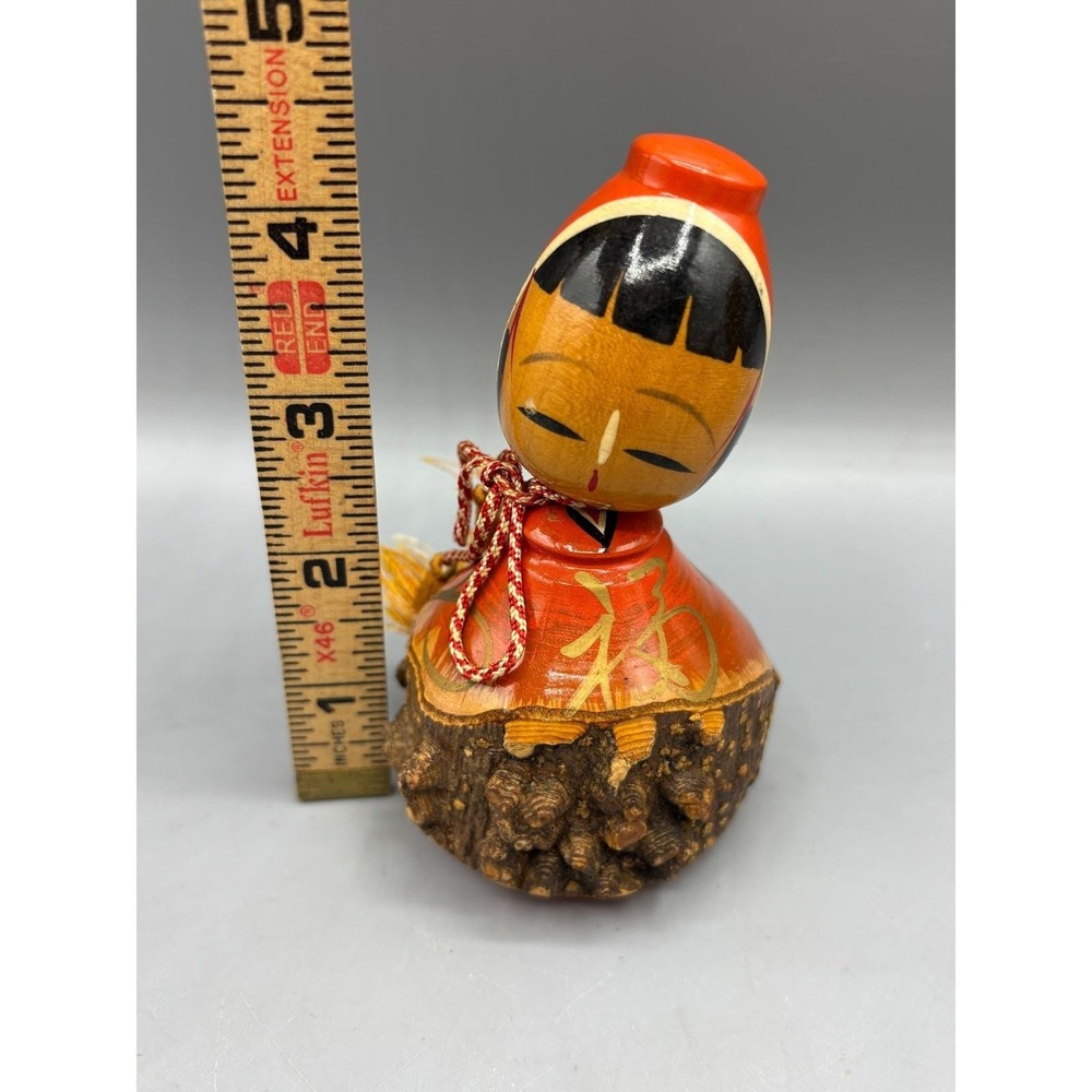 Vintage Japanese Kokeshi Doll Folk Art‎ Wooden Figurine Natural Bark  Unique